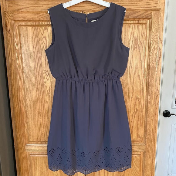 LOFT Dresses & Skirts - ☀️ 3/$20! ☀️ Loft dress size small